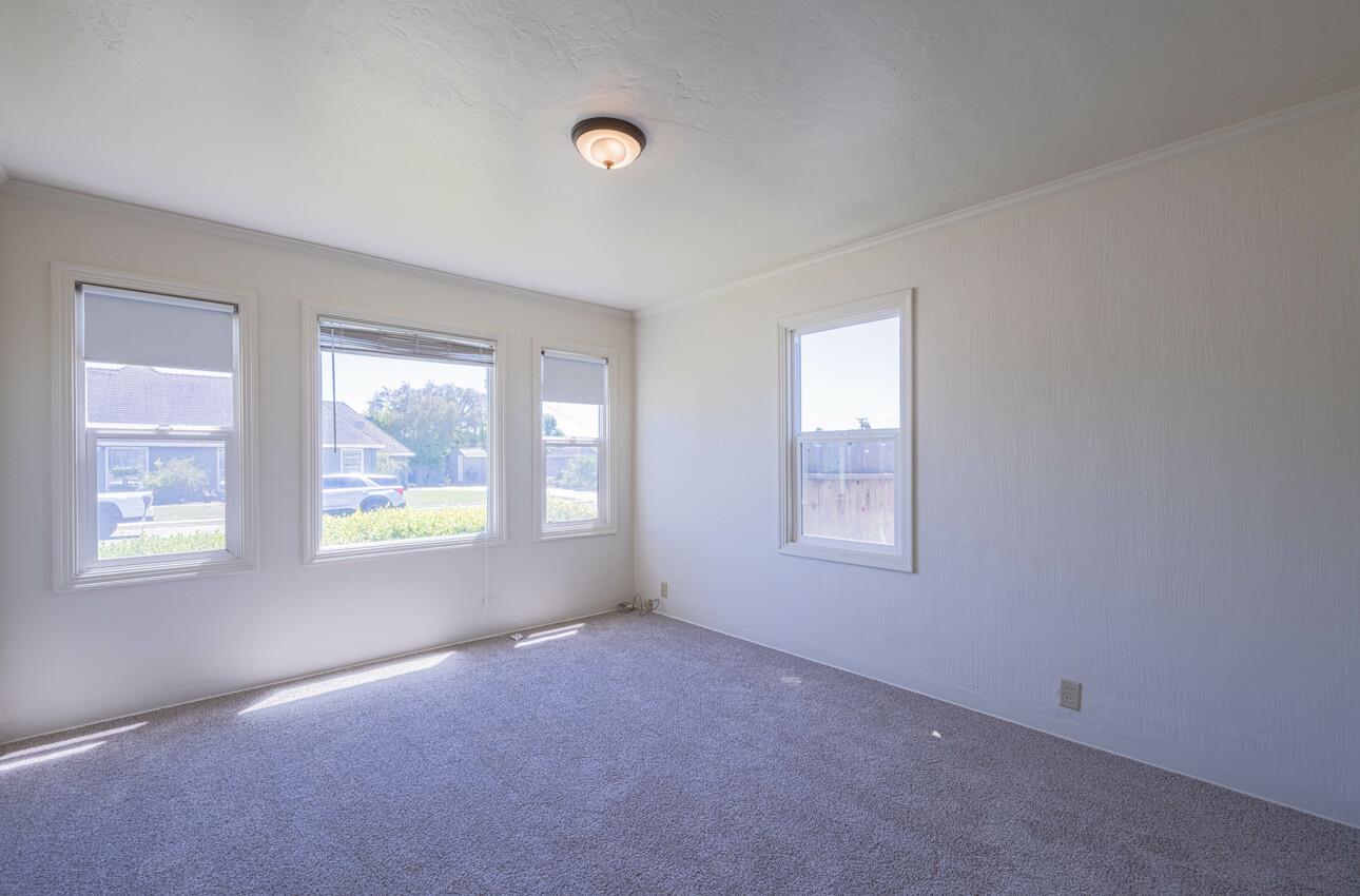 Detail Gallery Image 16 of 23 For 304 Boeing Ave, Salinas,  CA 93906 - 2 Beds | 1 Baths