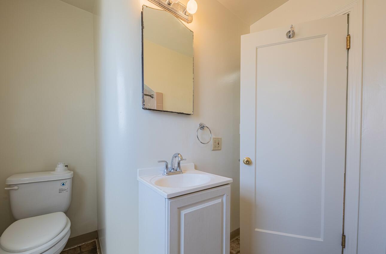 Detail Gallery Image 20 of 23 For 304 Boeing Ave, Salinas,  CA 93906 - 2 Beds | 1 Baths