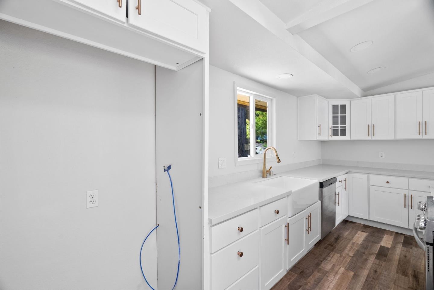Detail Gallery Image 14 of 39 For 15965 Forest Hill Dr, Boulder Creek,  CA 95006 - 3 Beds | 2 Baths