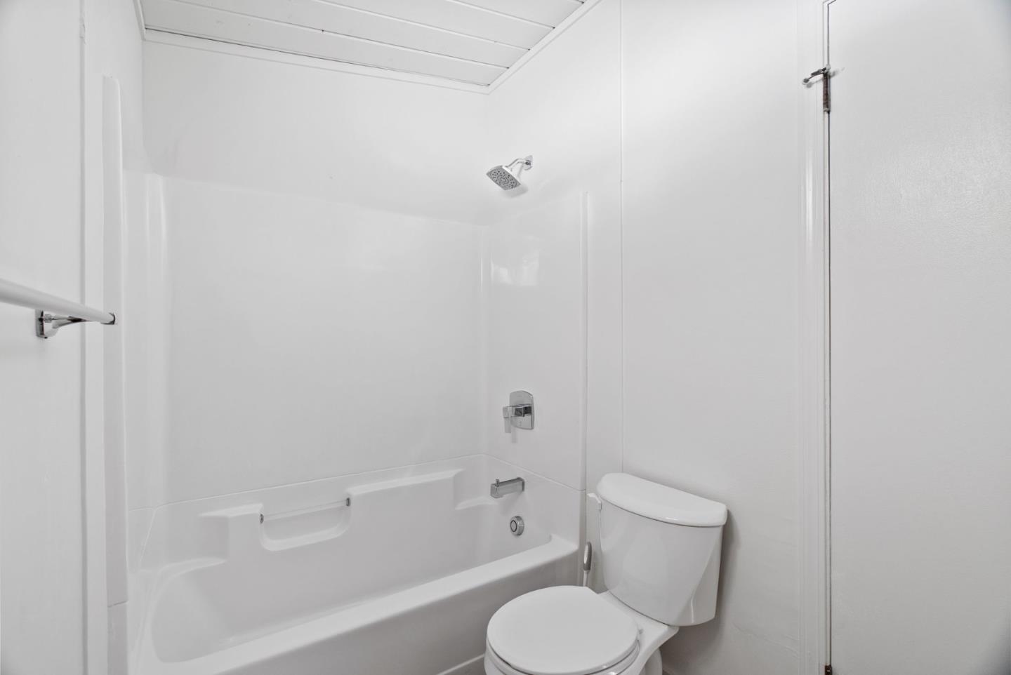 Detail Gallery Image 17 of 39 For 15965 Forest Hill Dr, Boulder Creek,  CA 95006 - 3 Beds | 2 Baths
