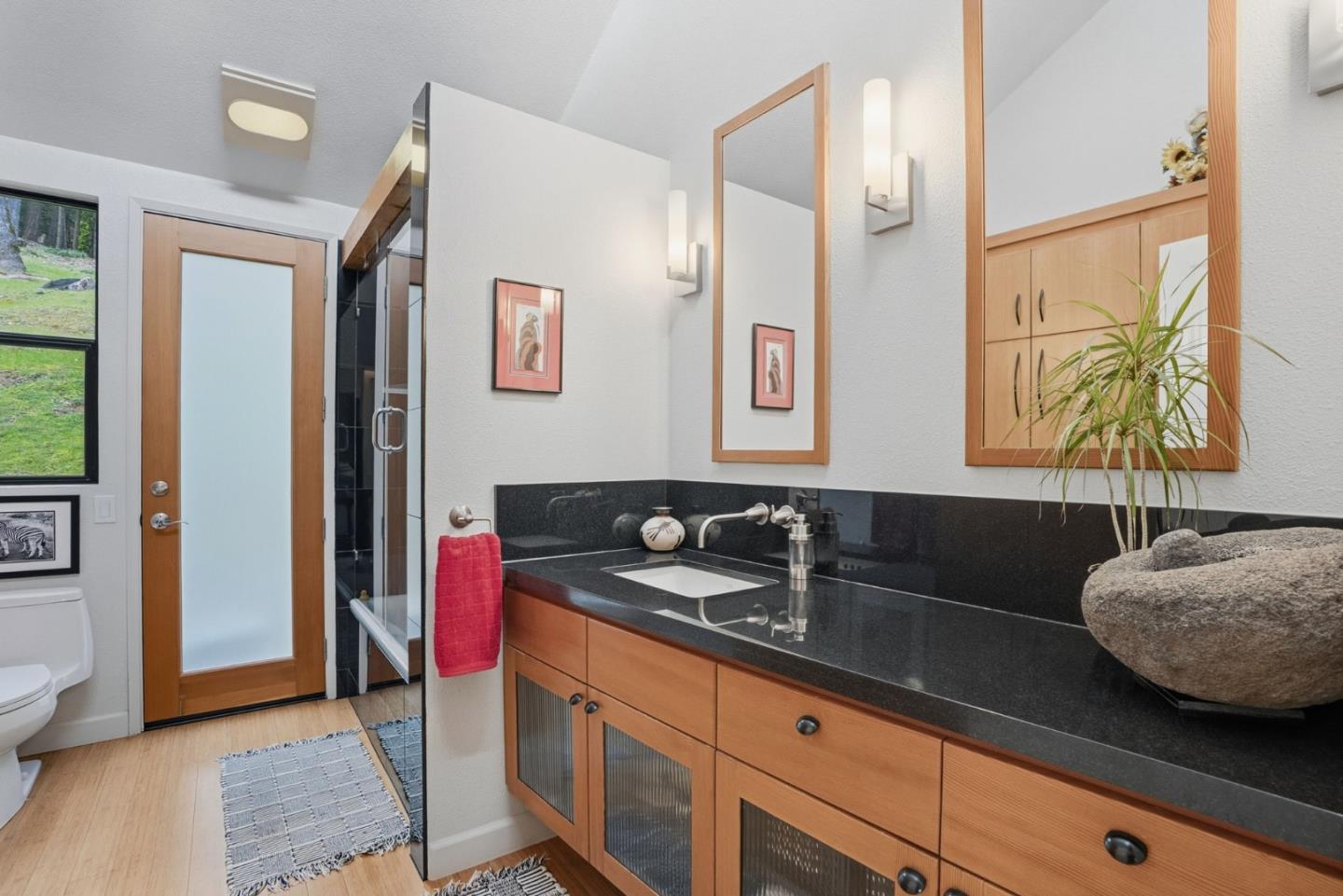 Detail Gallery Image 26 of 41 For 19118 Old Vineyard Rd, Los Gatos,  CA 95033 - 3 Beds | 2/1 Baths