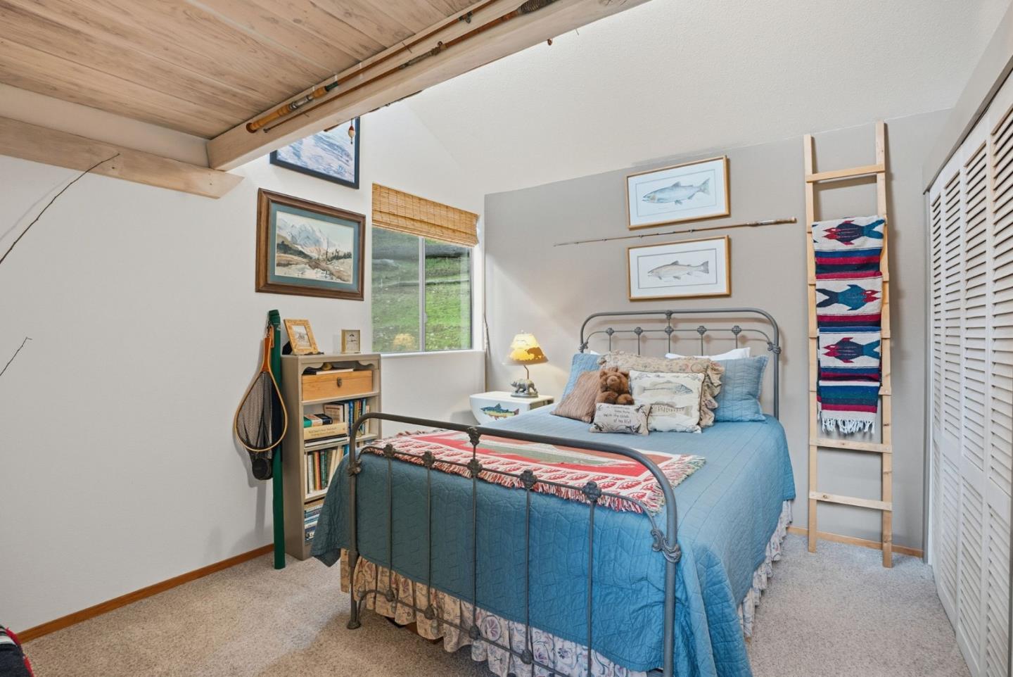 Detail Gallery Image 27 of 41 For 19118 Old Vineyard Rd, Los Gatos,  CA 95033 - 3 Beds | 2/1 Baths