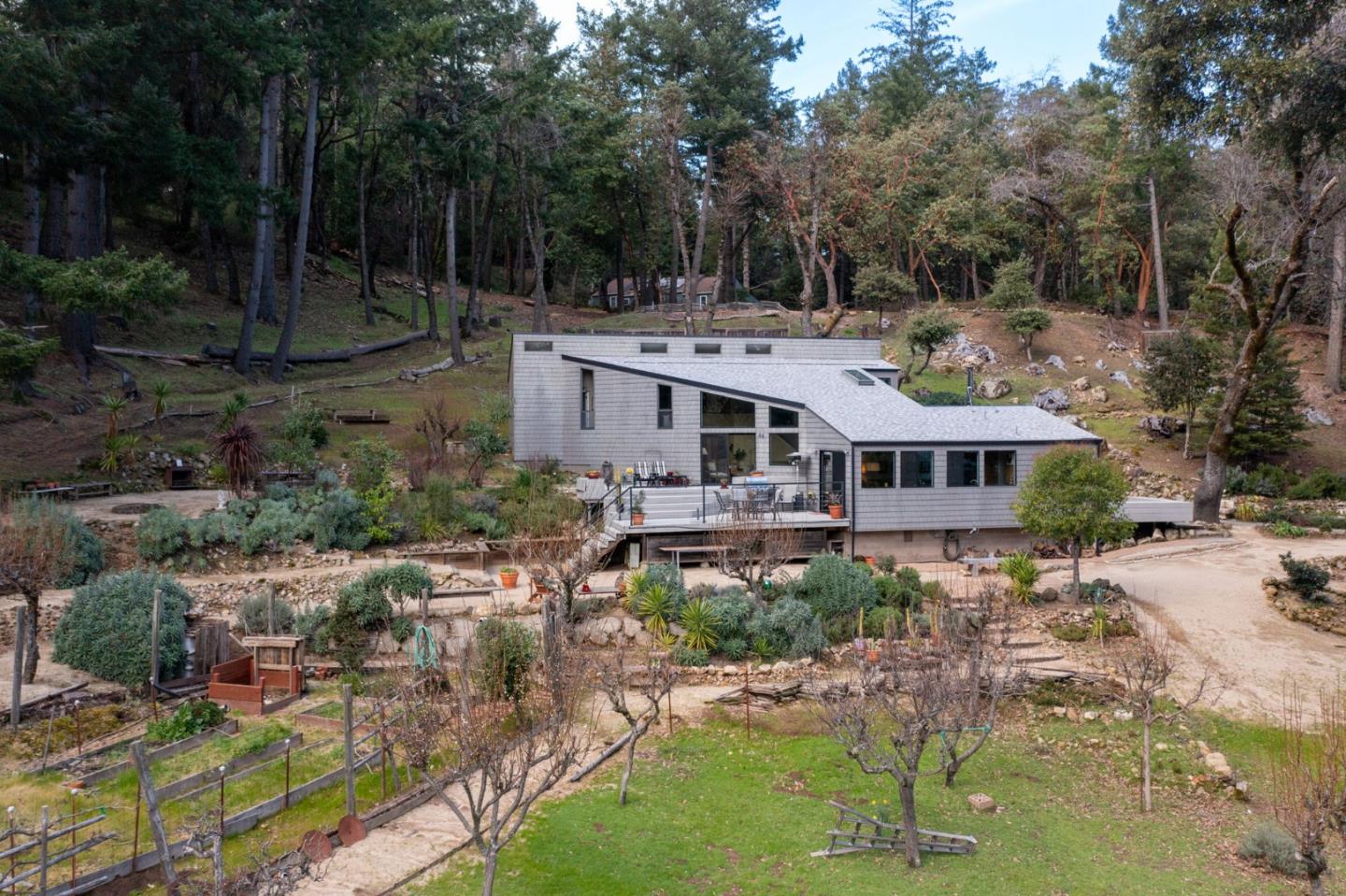 Detail Gallery Image 35 of 41 For 19118 Old Vineyard Rd, Los Gatos,  CA 95033 - 3 Beds | 2/1 Baths