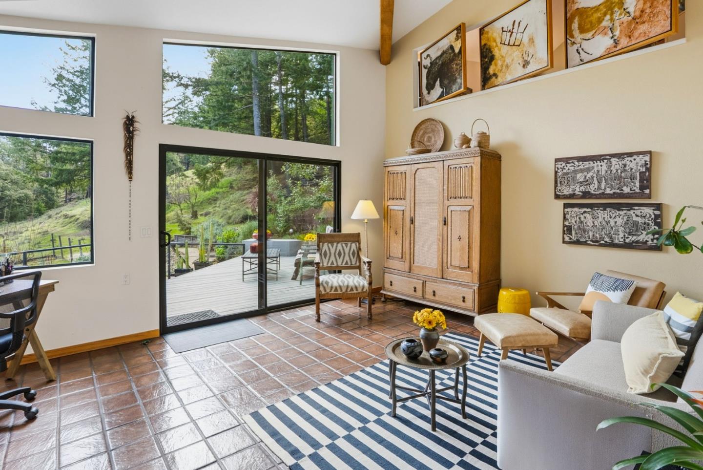 Detail Gallery Image 9 of 41 For 19118 Old Vineyard Rd, Los Gatos,  CA 95033 - 3 Beds | 2/1 Baths