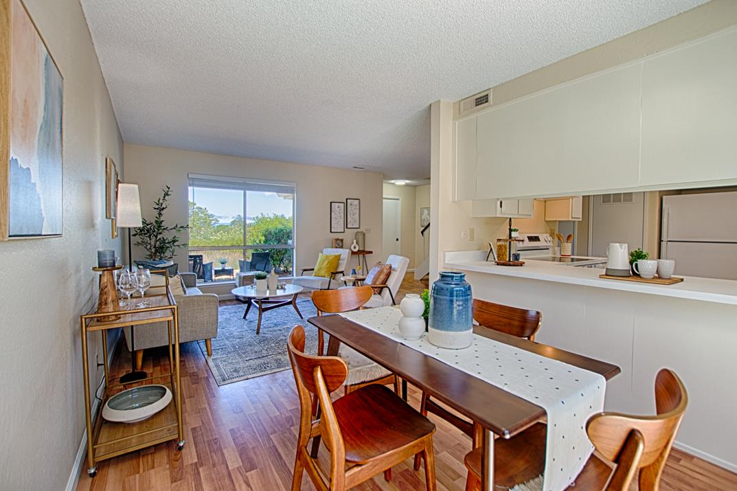 Detail Gallery Image 11 of 30 For 121 Palo Verde Ter, Santa Cruz,  CA 95060 - 3 Beds | 1/1 Baths