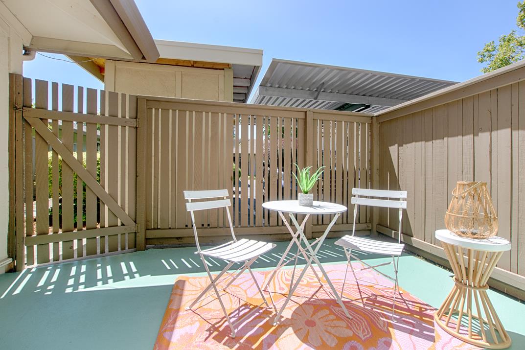 Detail Gallery Image 13 of 30 For 121 Palo Verde Ter, Santa Cruz,  CA 95060 - 3 Beds | 1/1 Baths