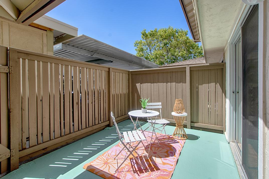 Detail Gallery Image 14 of 30 For 121 Palo Verde Ter, Santa Cruz,  CA 95060 - 3 Beds | 1/1 Baths