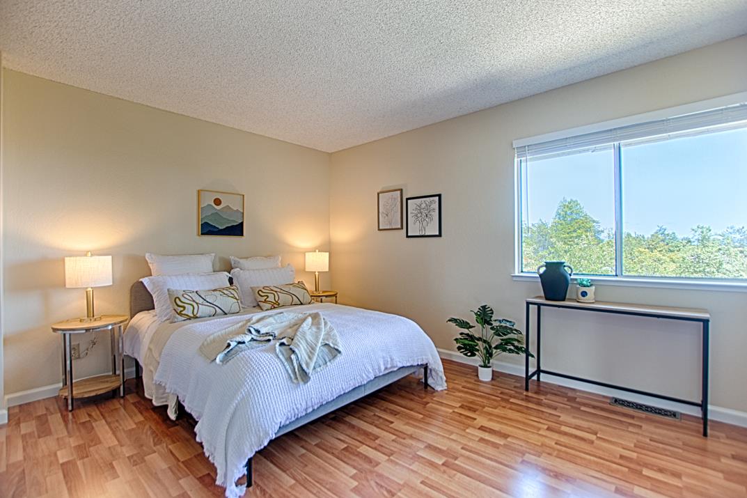 Detail Gallery Image 17 of 30 For 121 Palo Verde Ter, Santa Cruz,  CA 95060 - 3 Beds | 1/1 Baths