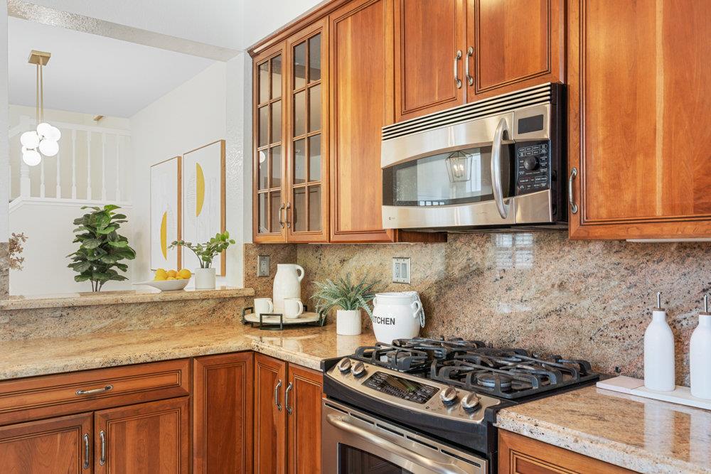 Detail Gallery Image 17 of 47 For 5445 Ontario Cmn, Fremont,  CA 94555 - 2 Beds | 2/1 Baths