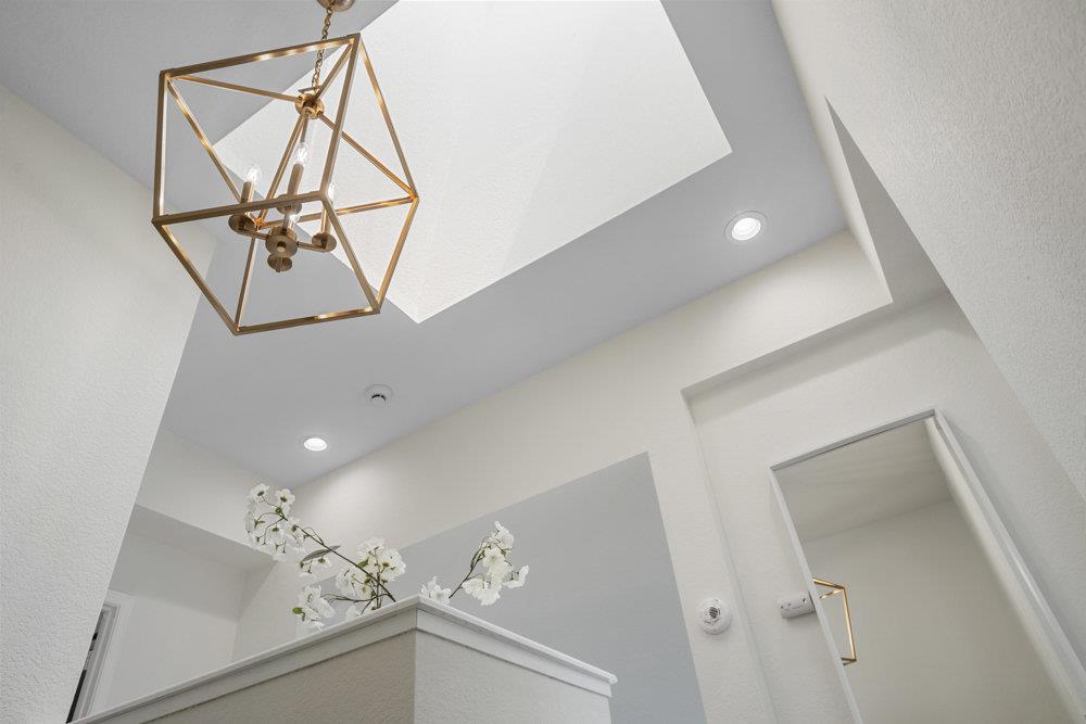 Detail Gallery Image 20 of 47 For 5445 Ontario Cmn, Fremont,  CA 94555 - 2 Beds | 2/1 Baths