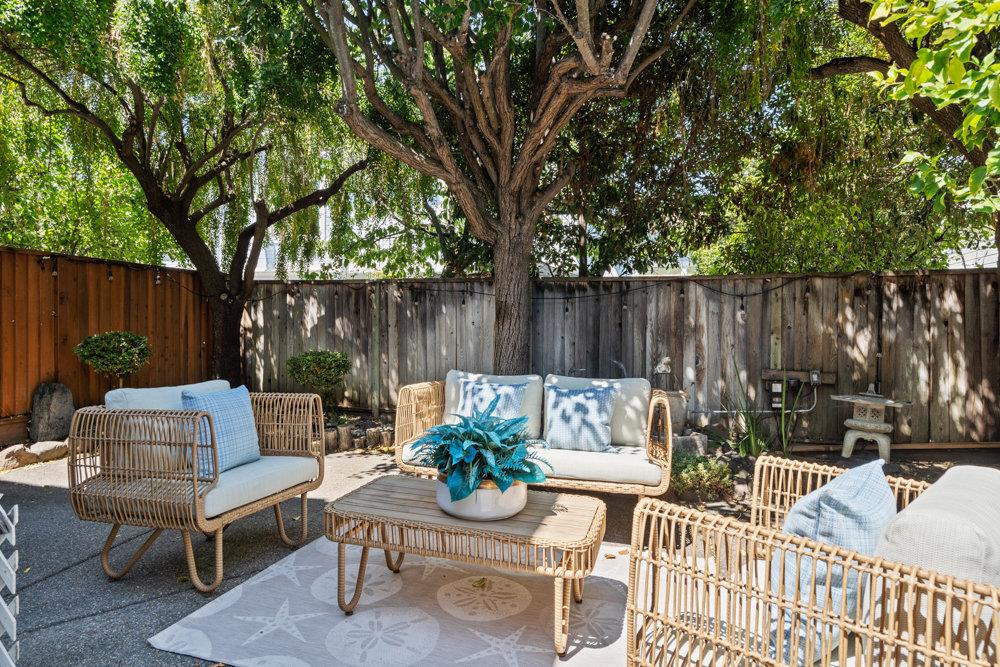 Detail Gallery Image 34 of 47 For 5445 Ontario Cmn, Fremont,  CA 94555 - 2 Beds | 2/1 Baths