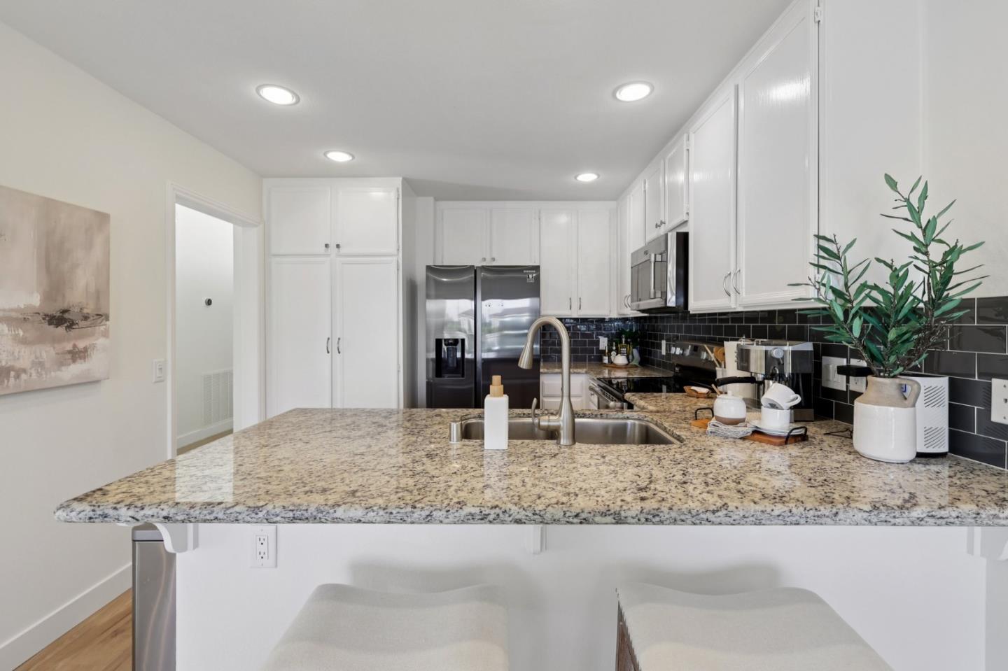 Detail Gallery Image 17 of 43 For 3107 Camino Del Arco, Carlsbad,  CA 92009 - 3 Beds | 2 Baths