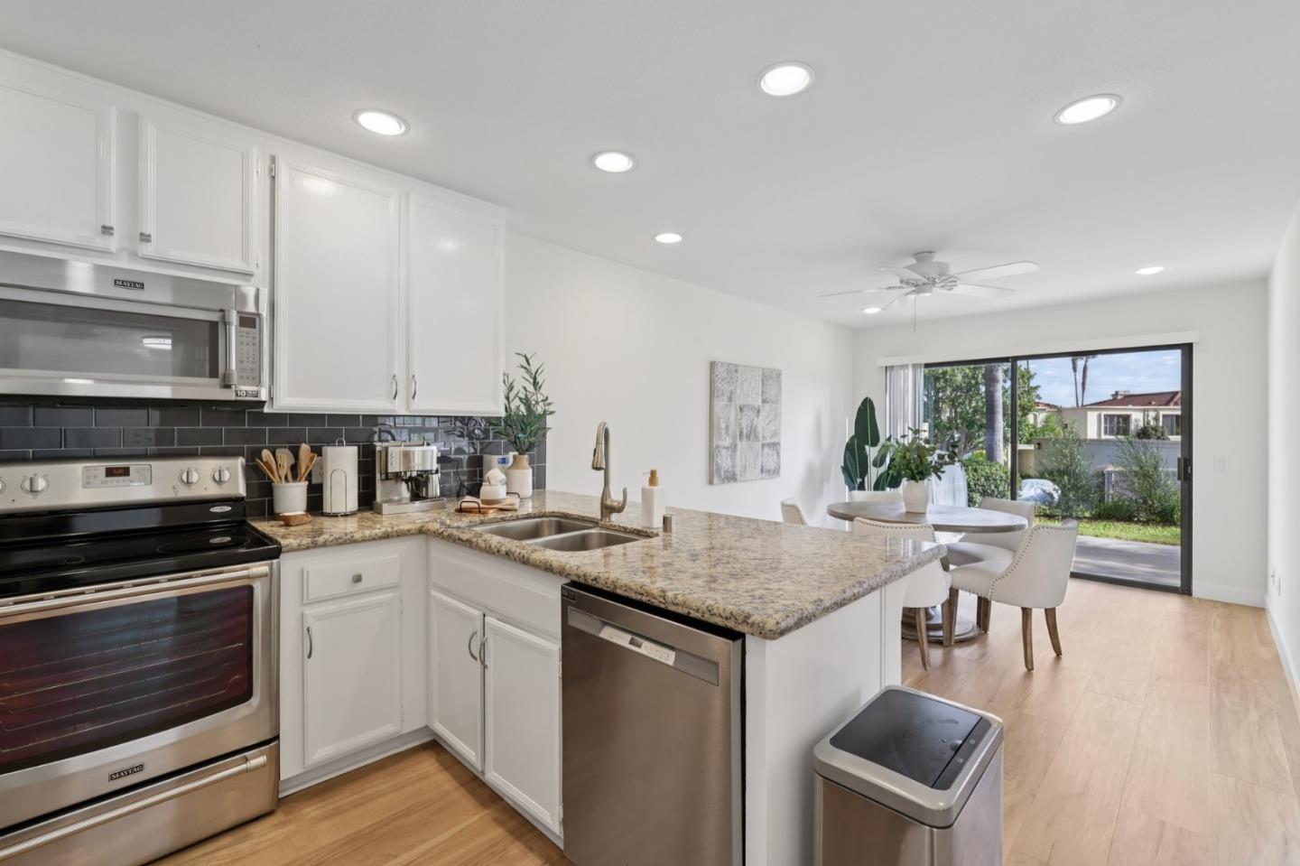 Detail Gallery Image 18 of 43 For 3107 Camino Del Arco, Carlsbad,  CA 92009 - 3 Beds | 2 Baths