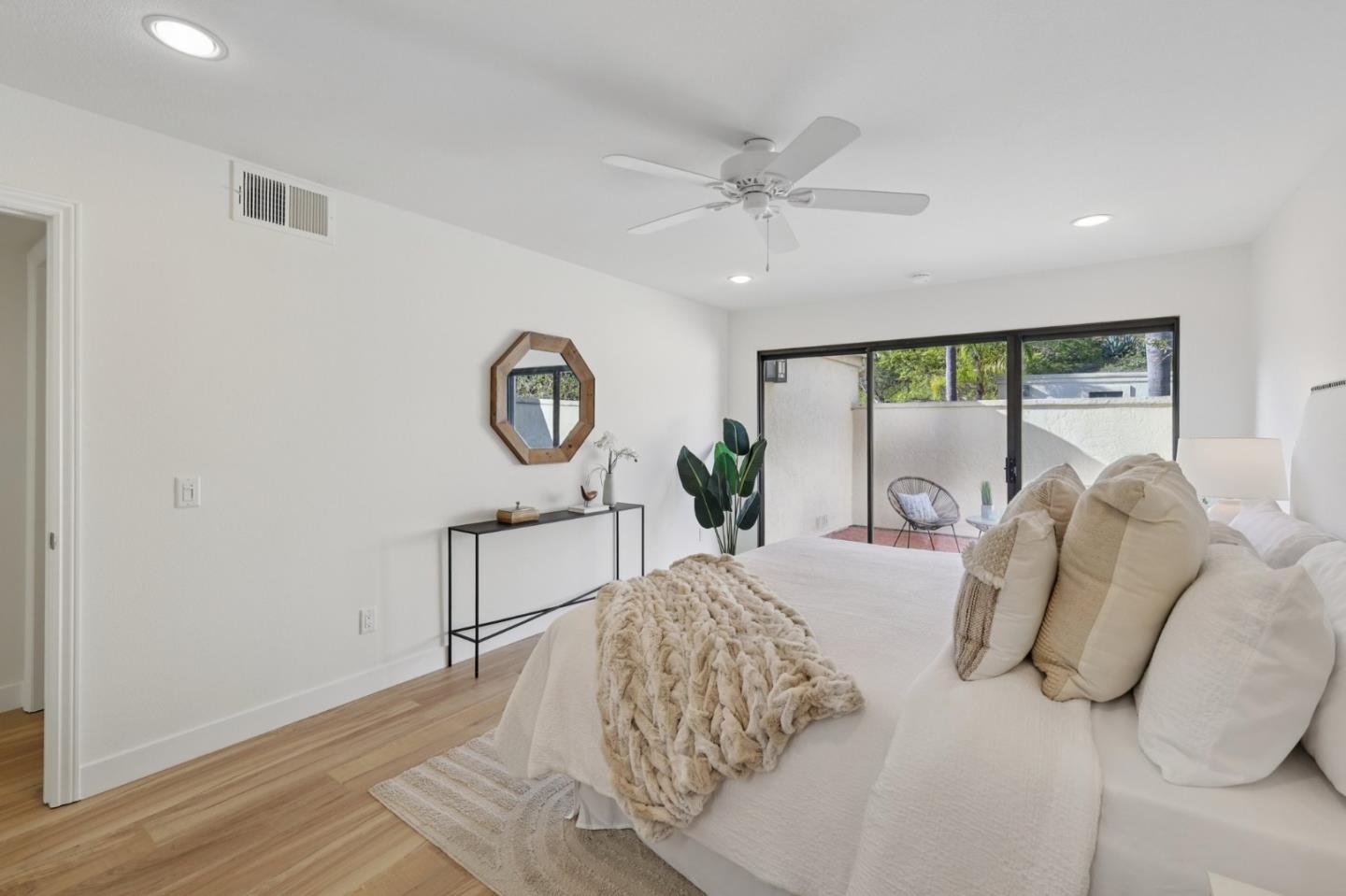 Detail Gallery Image 23 of 43 For 3107 Camino Del Arco, Carlsbad,  CA 92009 - 3 Beds | 2 Baths