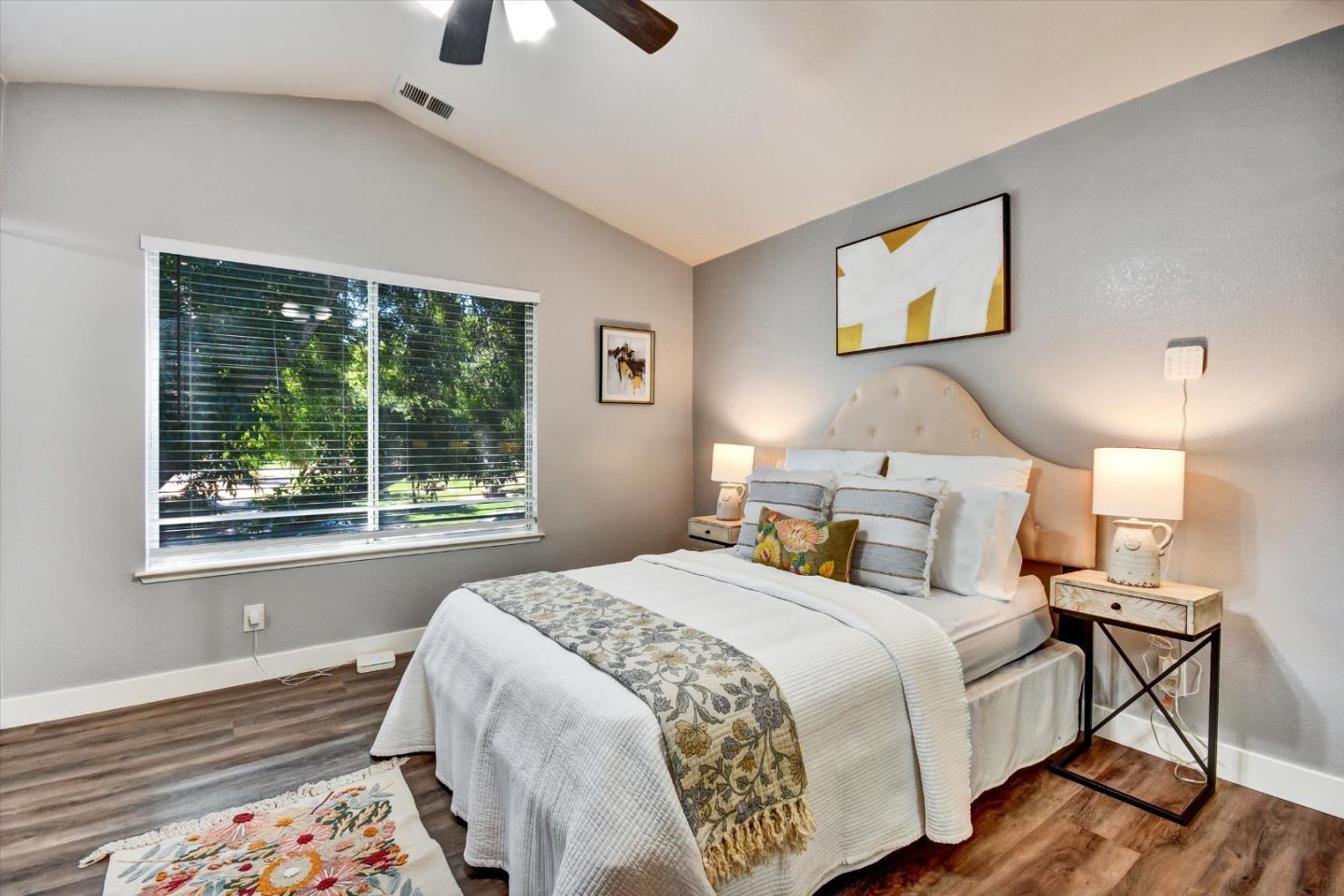 Detail Gallery Image 15 of 33 For 150 Yasou Demas Way, San Jose,  CA 95119 - 3 Beds | 3 Baths