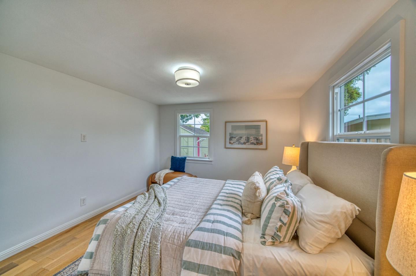 Detail Gallery Image 13 of 37 For 1749 43rd Ave, Capitola,  CA 95010 - 2 Beds | 1 Baths