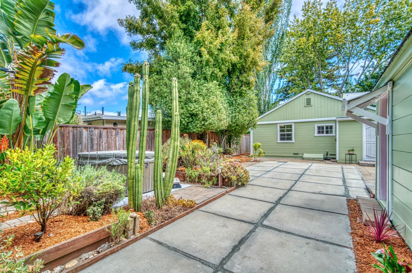 Detail Gallery Image 26 of 37 For 1749 43rd Ave, Capitola,  CA 95010 - 2 Beds | 1 Baths