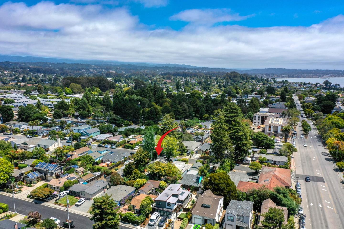 Detail Gallery Image 33 of 37 For 1749 43rd Ave, Capitola,  CA 95010 - 2 Beds | 1 Baths
