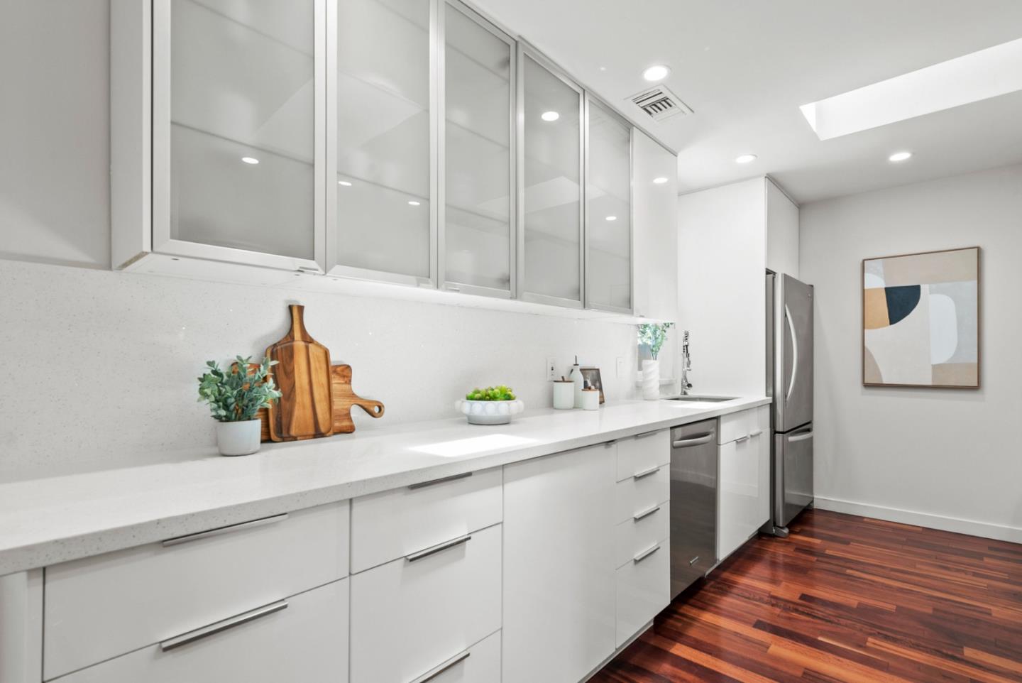 Detail Gallery Image 14 of 66 For 14633 Cole Dr, San Jose,  CA 95124 - 3 Beds | 1/1 Baths