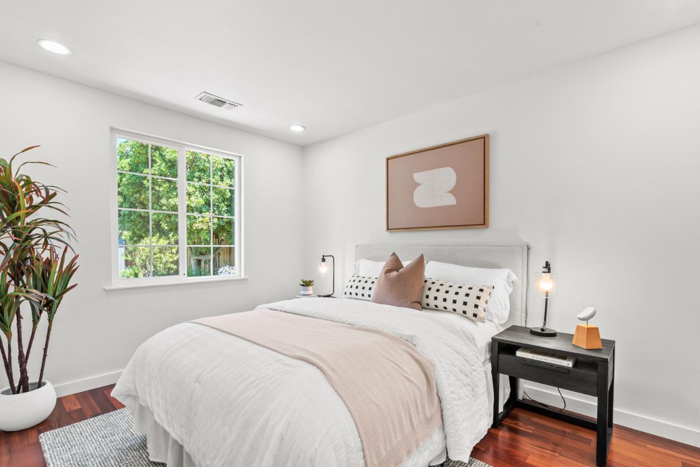 Detail Gallery Image 31 of 66 For 14633 Cole Dr, San Jose,  CA 95124 - 3 Beds | 1/1 Baths
