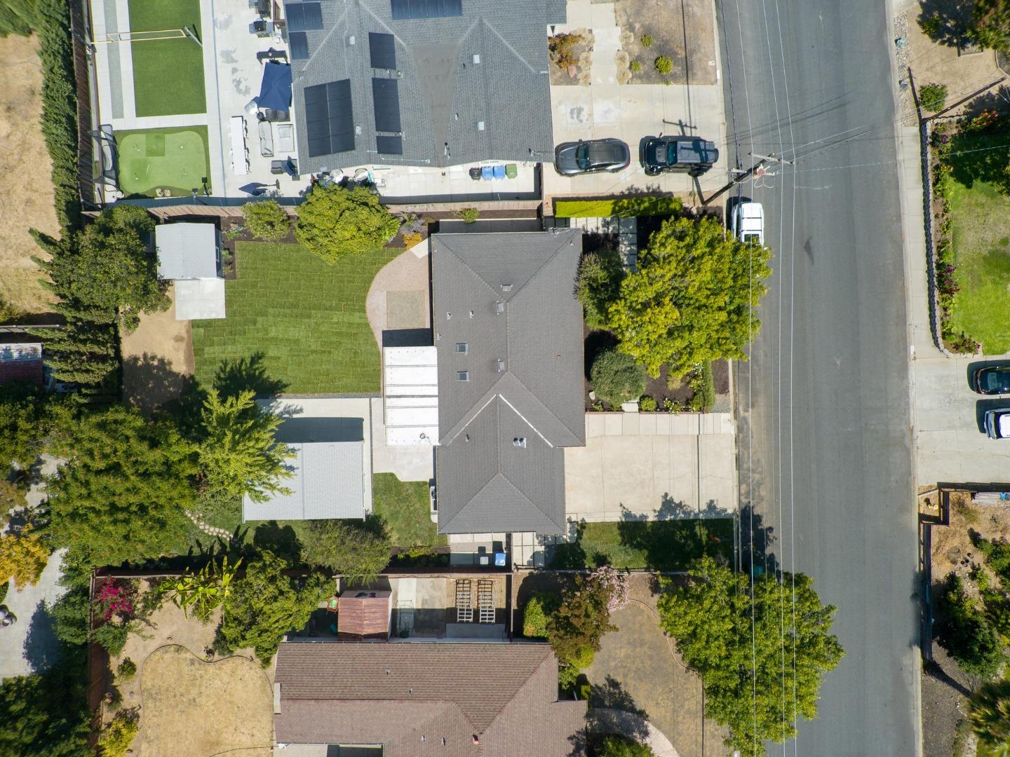Detail Gallery Image 56 of 66 For 14633 Cole Dr, San Jose,  CA 95124 - 3 Beds | 1/1 Baths