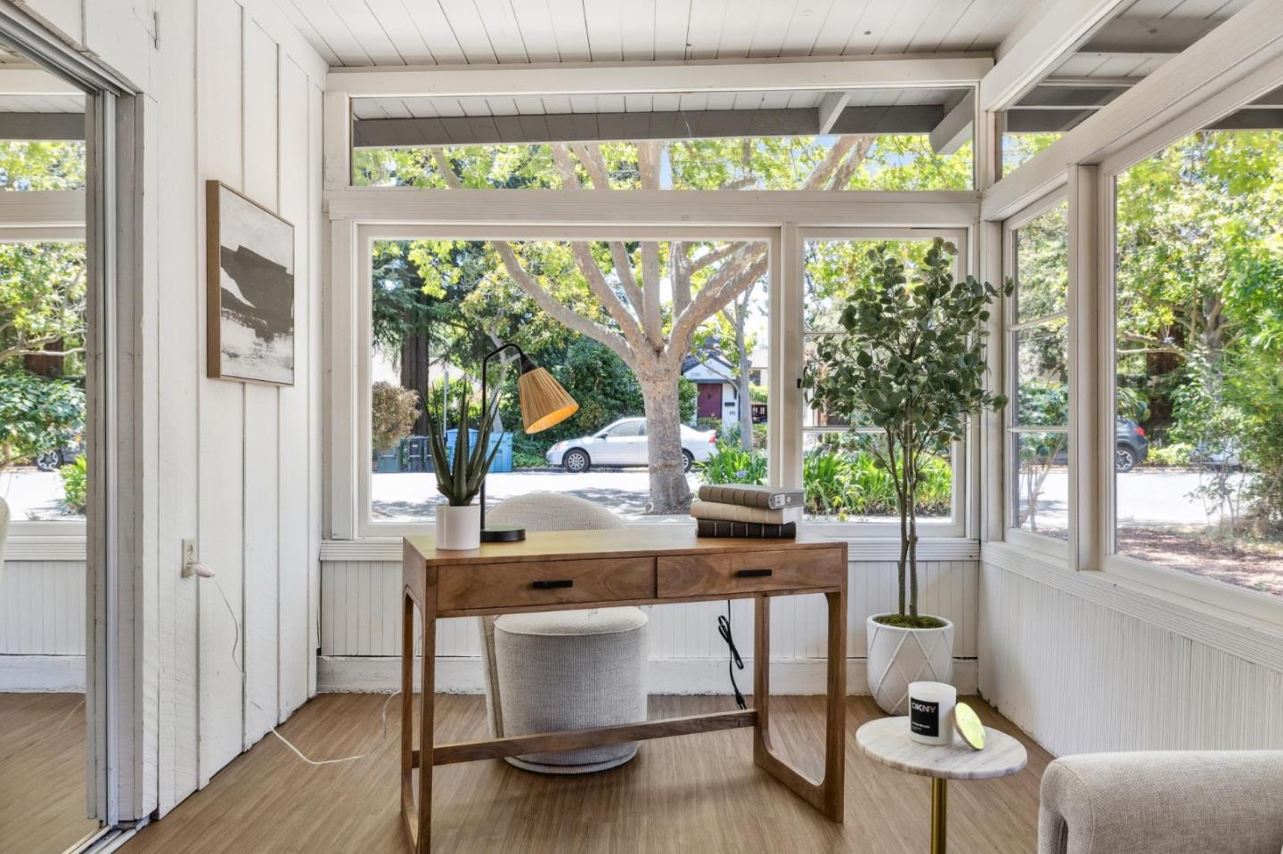 Detail Gallery Image 19 of 55 For 2091 Harvard St, Palo Alto,  CA 94306 - 3 Beds | 2 Baths