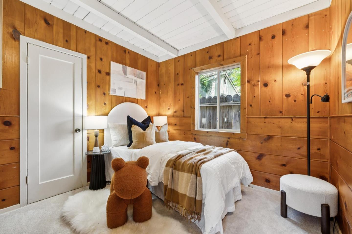 Detail Gallery Image 26 of 55 For 2091 Harvard St, Palo Alto,  CA 94306 - 3 Beds | 2 Baths