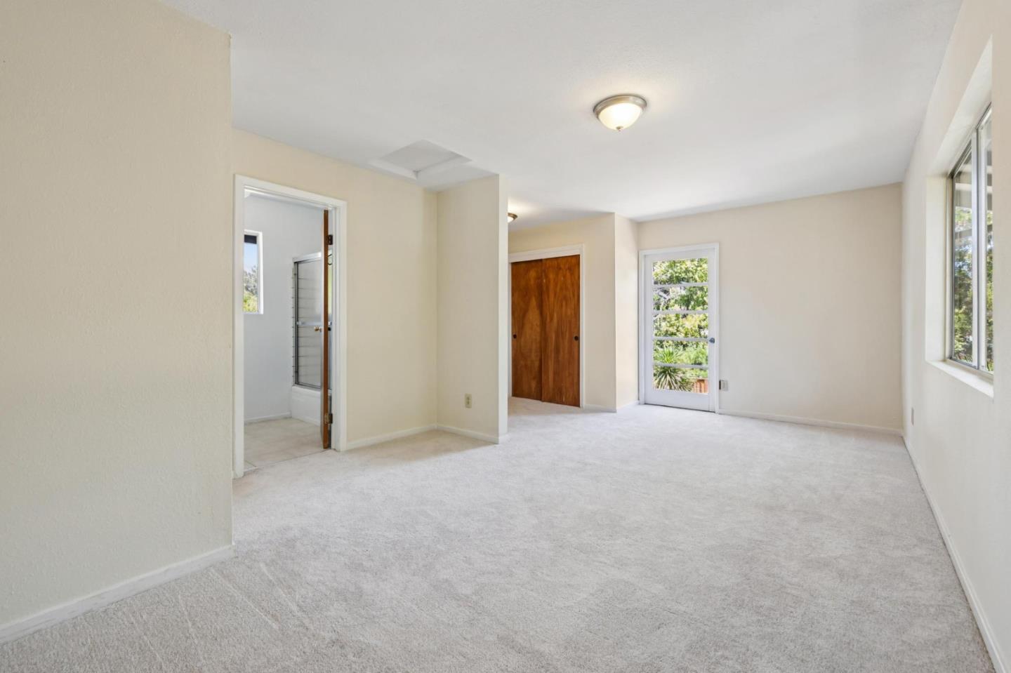 Detail Gallery Image 34 of 55 For 2091 Harvard St, Palo Alto,  CA 94306 - 3 Beds | 2 Baths