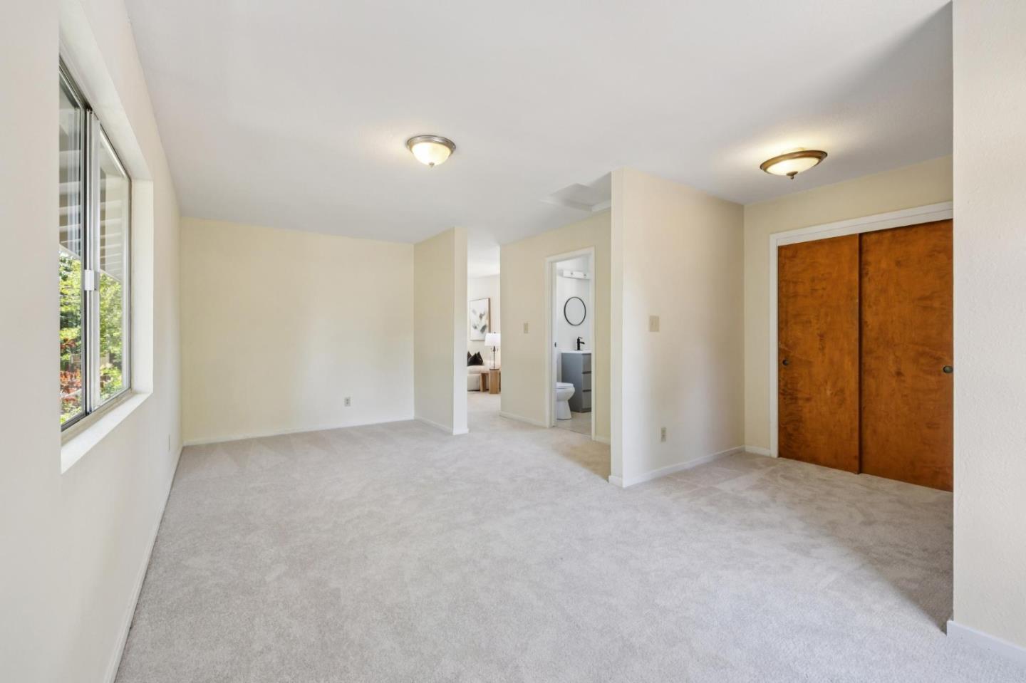 Detail Gallery Image 35 of 55 For 2091 Harvard St, Palo Alto,  CA 94306 - 3 Beds | 2 Baths