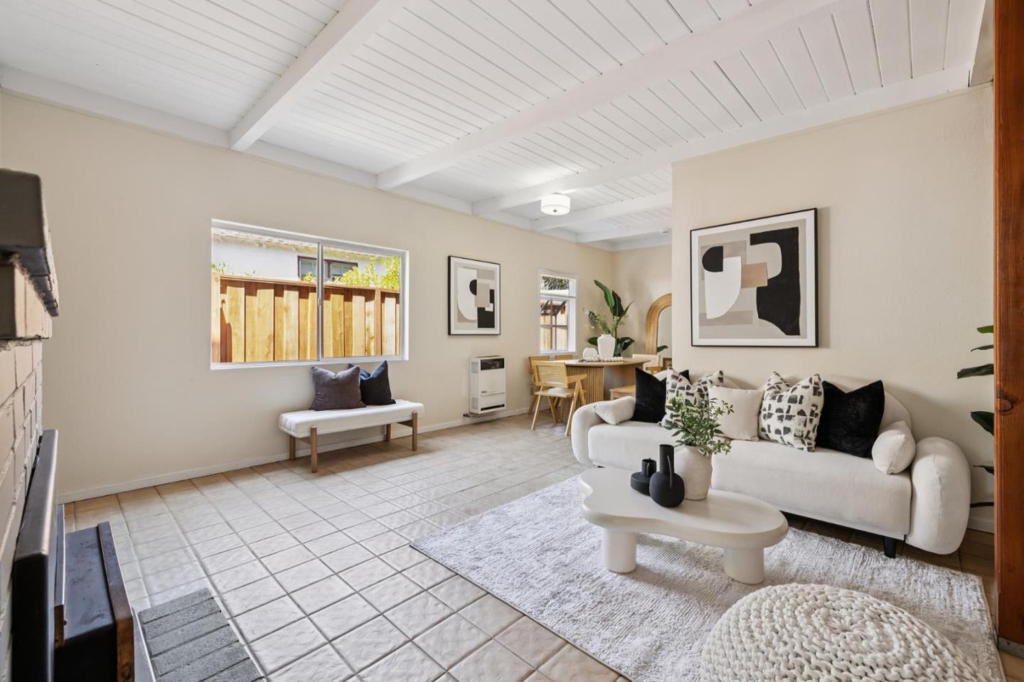 Detail Gallery Image 7 of 55 For 2091 Harvard St, Palo Alto,  CA 94306 - 3 Beds | 2 Baths