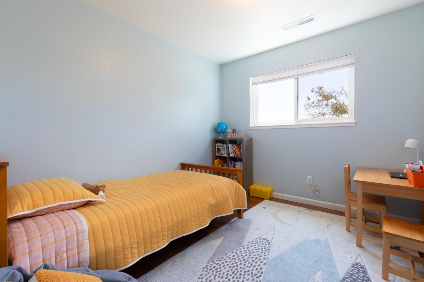 Detail Gallery Image 12 of 26 For 14892 Blue Oak Pl, Salinas,  CA 93907 - 4 Beds | 2/1 Baths