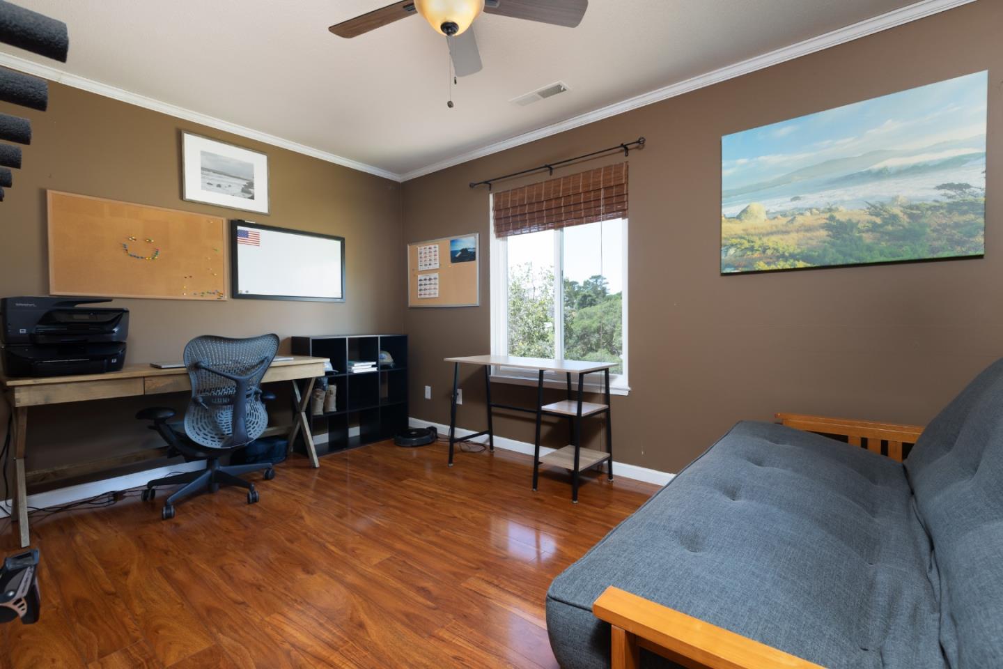 Detail Gallery Image 14 of 26 For 14892 Blue Oak Pl, Salinas,  CA 93907 - 4 Beds | 2/1 Baths
