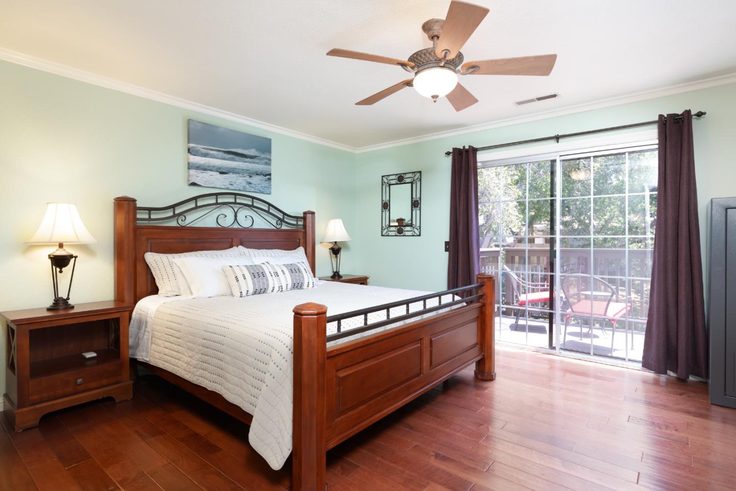 Detail Gallery Image 8 of 26 For 14892 Blue Oak Pl, Salinas,  CA 93907 - 4 Beds | 2/1 Baths