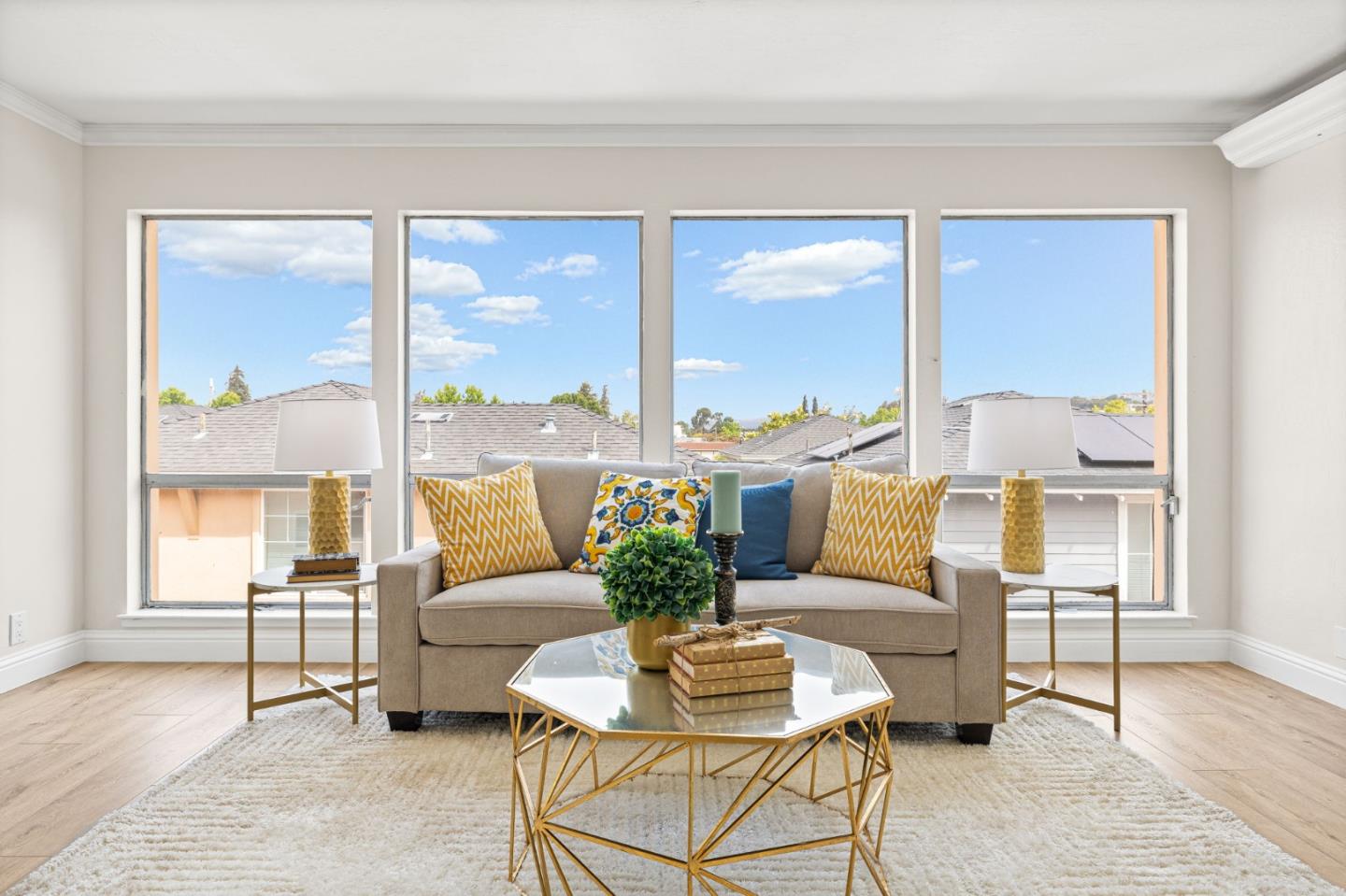 Detail Gallery Image 2 of 20 For 1599 Hays St #306,  San Leandro,  CA 94577 - 2 Beds | 2 Baths