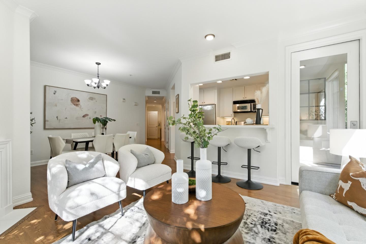 Detail Gallery Image 16 of 39 For 633 Elm St #117,  San Carlos,  CA 94070 - 2 Beds | 2 Baths