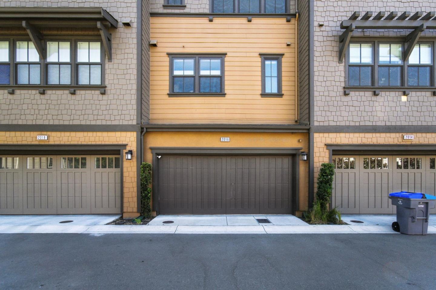 Detail Gallery Image 30 of 45 For 2016 Thea Cir, Mountain View,  CA 94043 - 3 Beds | 3/1 Baths