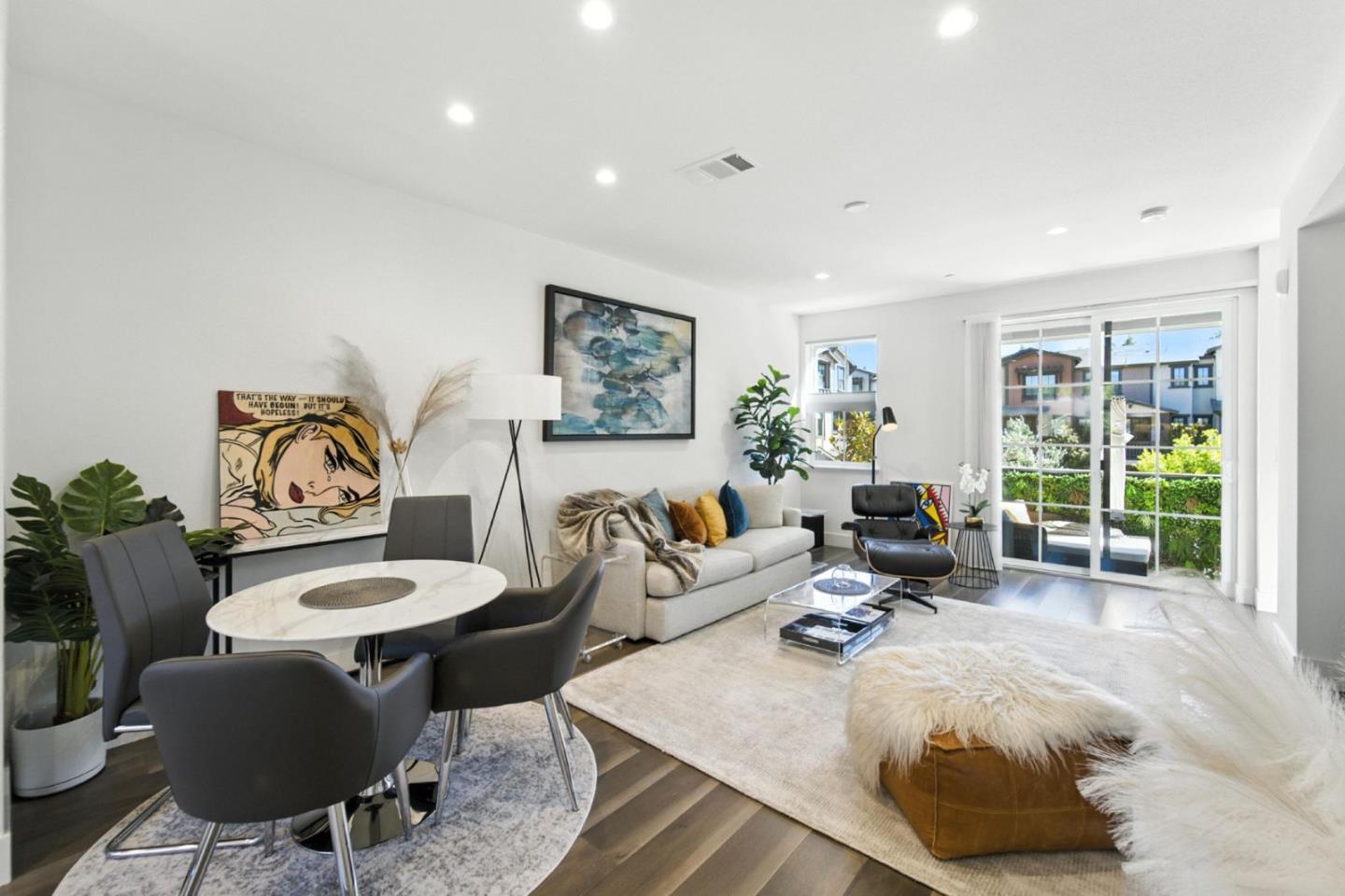 Detail Gallery Image 7 of 45 For 2016 Thea Cir, Mountain View,  CA 94043 - 3 Beds | 3/1 Baths