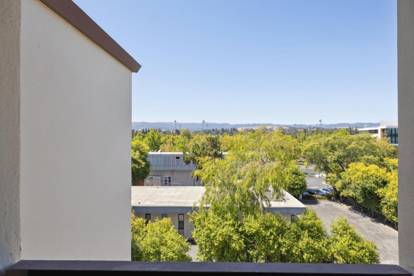 Detail Gallery Image 14 of 32 For 410 Sheridan Ave #446,  Palo Alto,  CA 94306 - 1 Beds | 1 Baths