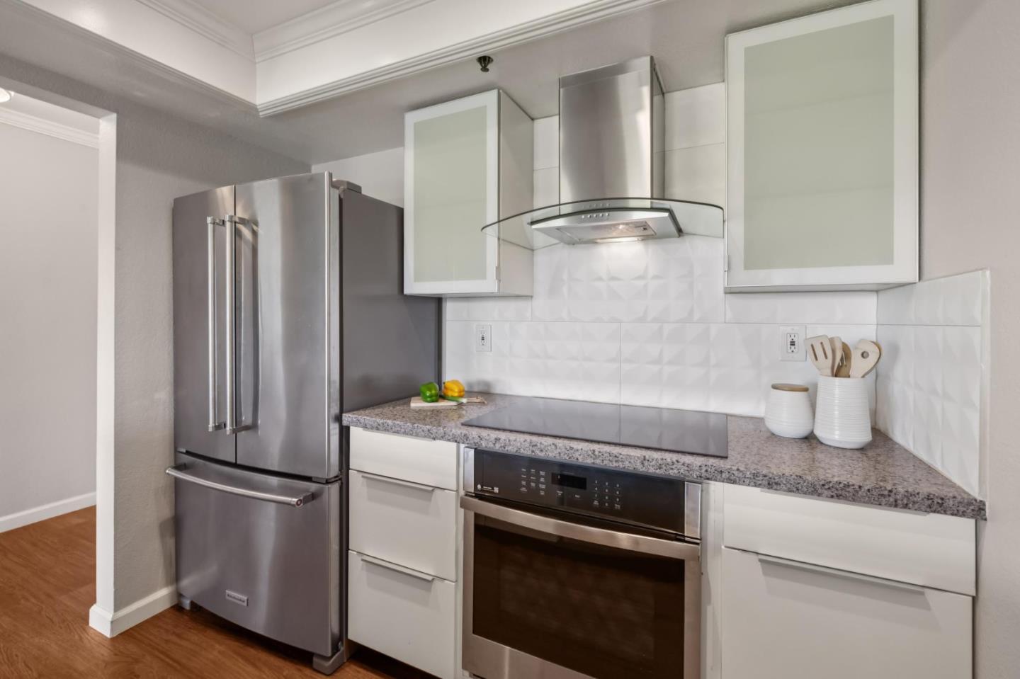 Detail Gallery Image 18 of 32 For 410 Sheridan Ave #446,  Palo Alto,  CA 94306 - 1 Beds | 1 Baths
