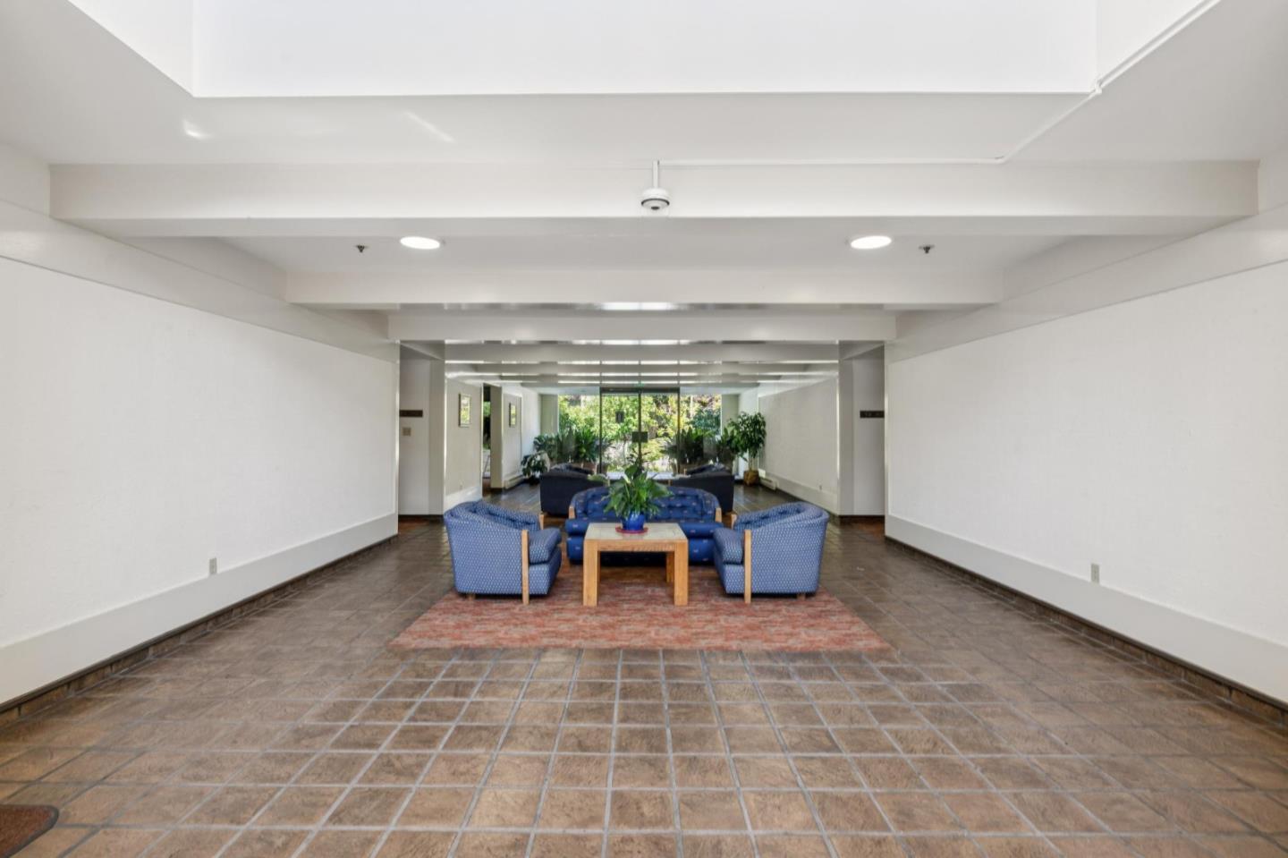 Detail Gallery Image 28 of 32 For 410 Sheridan Ave #446,  Palo Alto,  CA 94306 - 1 Beds | 1 Baths