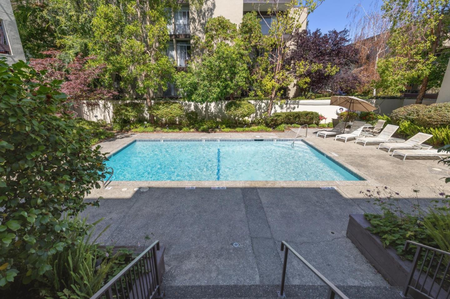 Detail Gallery Image 29 of 32 For 410 Sheridan Ave #446,  Palo Alto,  CA 94306 - 1 Beds | 1 Baths