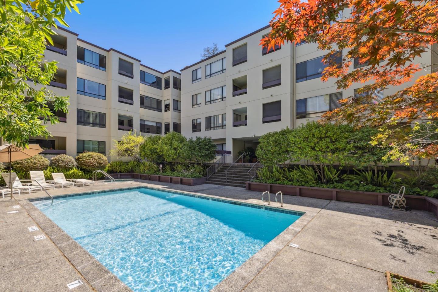 Detail Gallery Image 30 of 32 For 410 Sheridan Ave #446,  Palo Alto,  CA 94306 - 1 Beds | 1 Baths