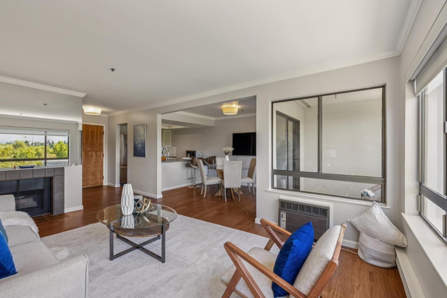 Detail Gallery Image 8 of 32 For 410 Sheridan Ave #446,  Palo Alto,  CA 94306 - 1 Beds | 1 Baths