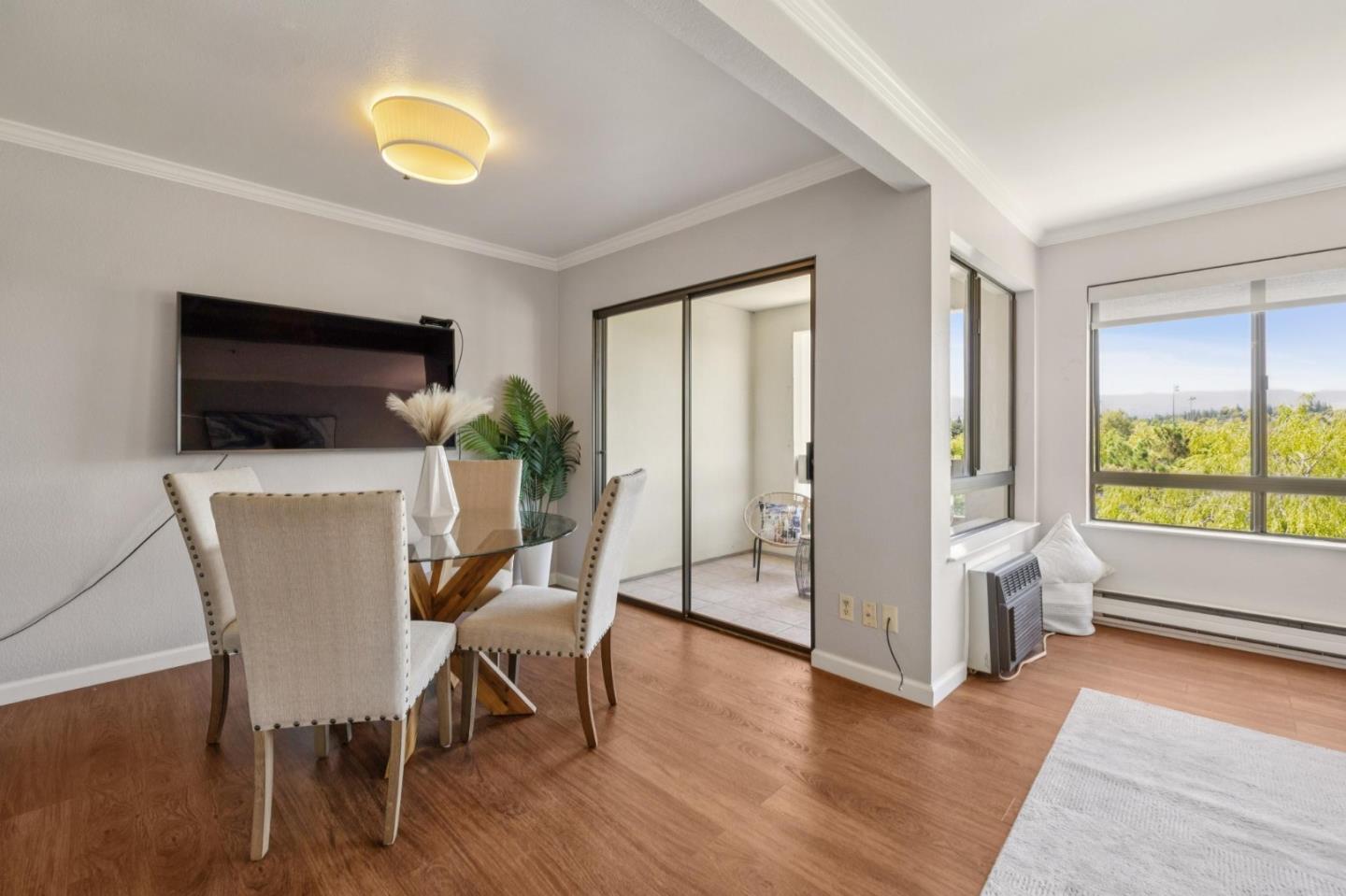 Detail Gallery Image 9 of 32 For 410 Sheridan Ave #446,  Palo Alto,  CA 94306 - 1 Beds | 1 Baths