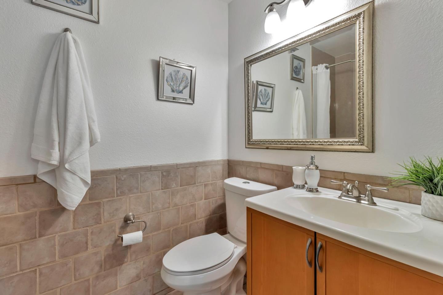 Detail Gallery Image 18 of 27 For 2106 La Terrace Cir, San Jose,  CA 95123 - 1 Beds | 1 Baths