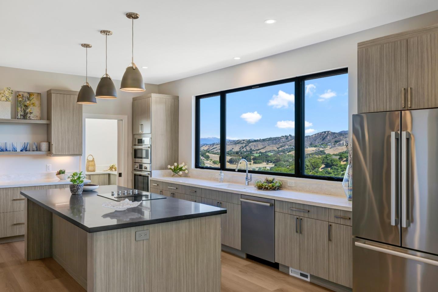 Detail Gallery Image 15 of 69 For 89 Robley Rd, Corral De Tierra,  CA 93908 - 3 Beds | 3/1 Baths