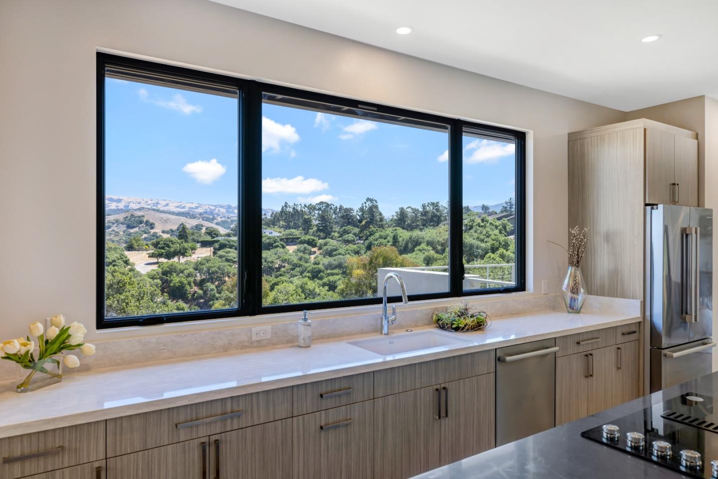 Detail Gallery Image 17 of 69 For 89 Robley Rd, Corral De Tierra,  CA 93908 - 3 Beds | 3/1 Baths