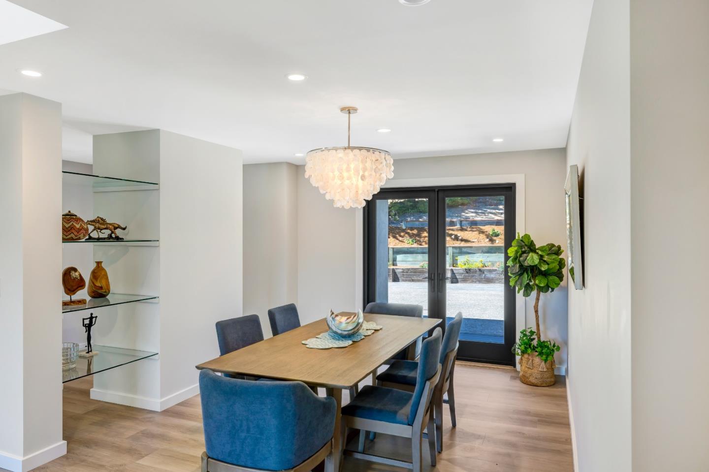 Detail Gallery Image 24 of 69 For 89 Robley Rd, Corral De Tierra,  CA 93908 - 3 Beds | 3/1 Baths