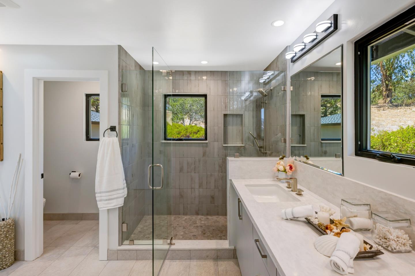 Detail Gallery Image 33 of 69 For 89 Robley Rd, Corral De Tierra,  CA 93908 - 3 Beds | 3/1 Baths