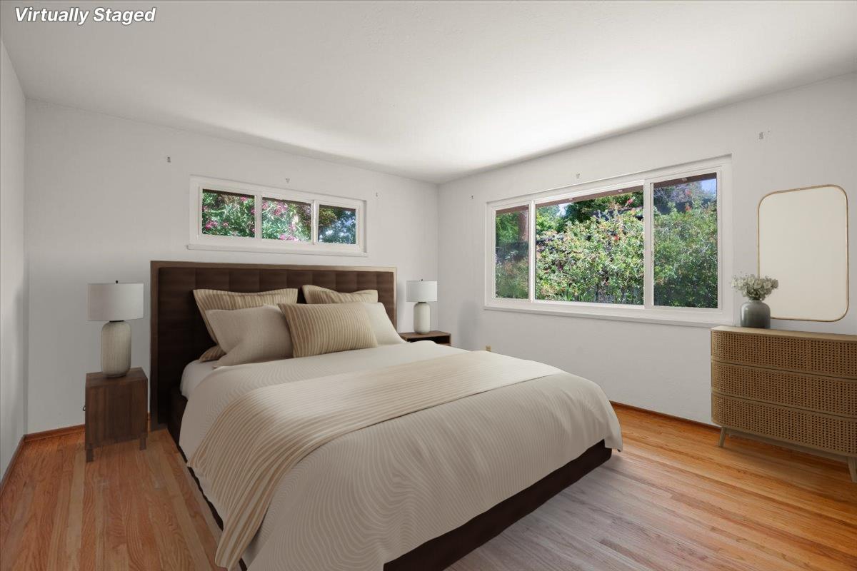Detail Gallery Image 10 of 22 For 1526 Bedford Ave, Sunnyvale,  CA 94087 - 4 Beds | 2 Baths